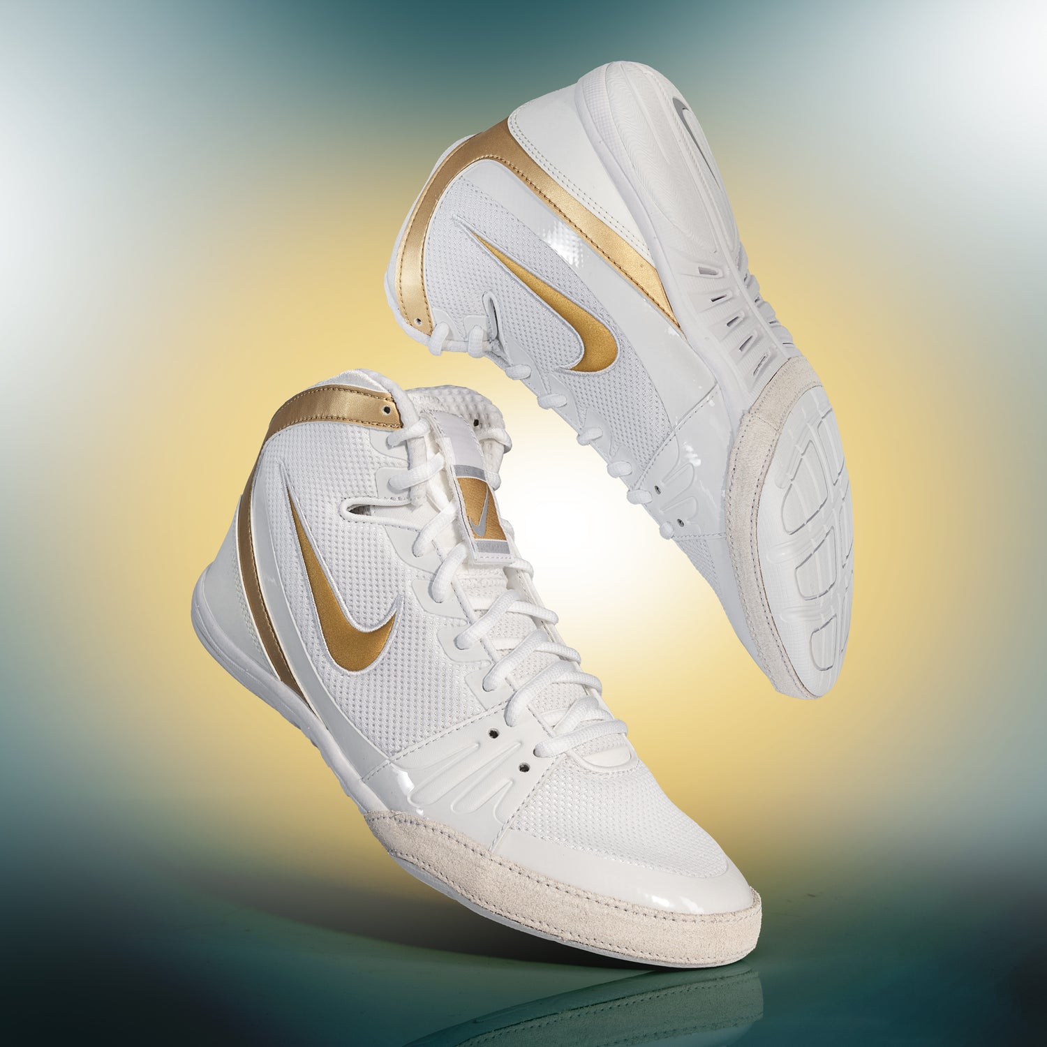 Nike Freek — White/Gold — White / Metallic Gold wrestling shoes