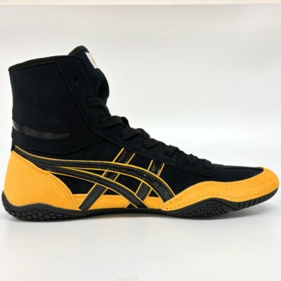 ASICS Aggressor 4 — Black/Yellow — Black / Vibrant Yellow wrestling shoes